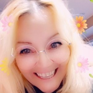 Meet your Posher, Joanne